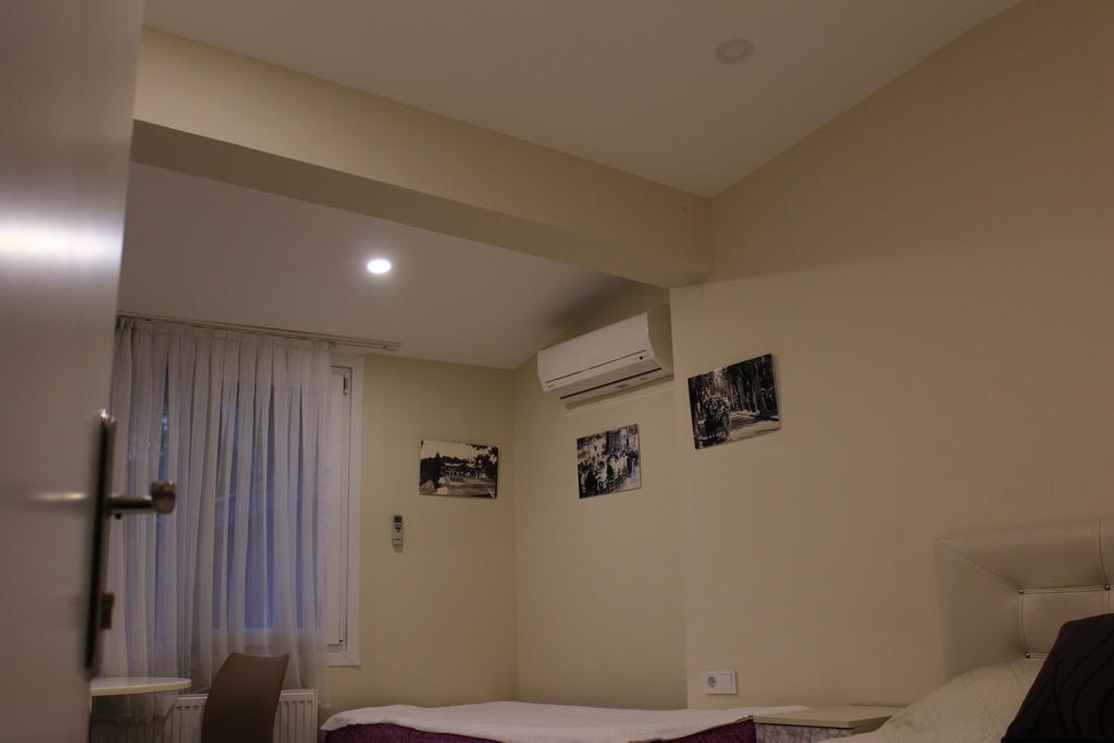 Cicekli Yali Hotel Buyukada Island Bagian luar foto