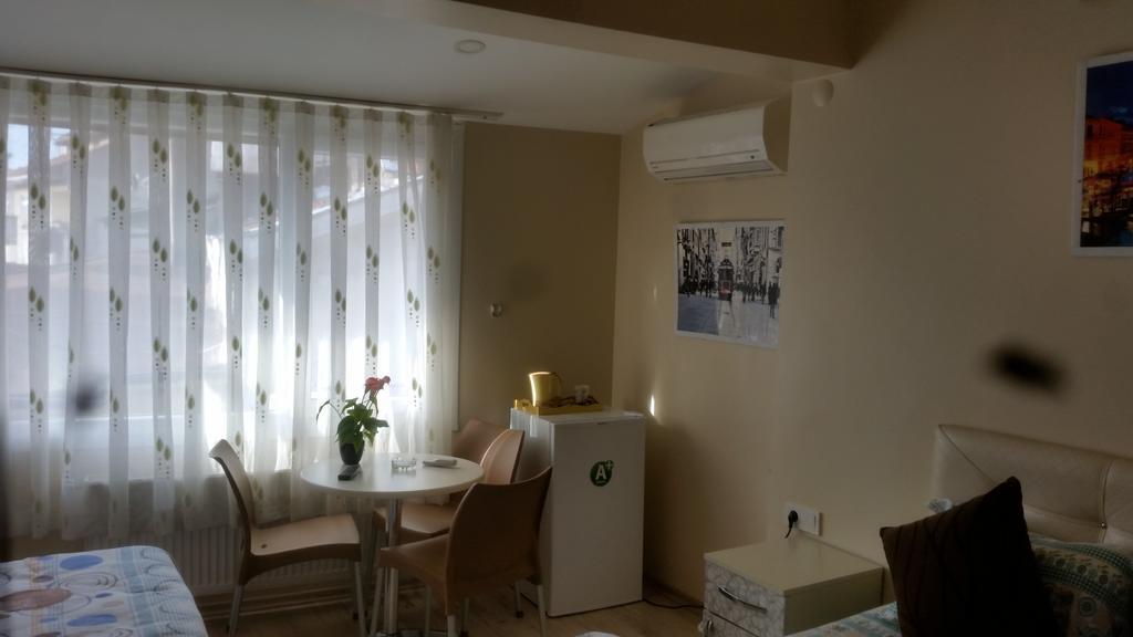 Cicekli Yali Hotel Buyukada Island Bagian luar foto